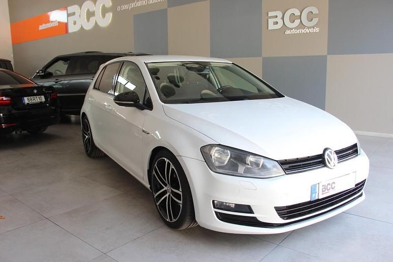 Branco Usado 2014 VW Golf VII Edition | € 14.990 (Preço elevado) - Imagem 1/4