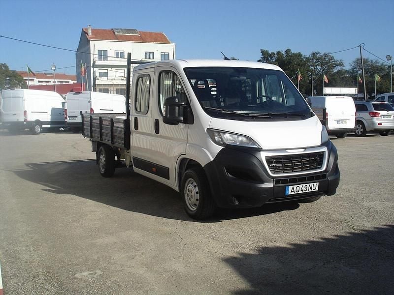 Branco Usado 2022 Peugeot Boxer Van | € 30.800 - Imagem 1/4