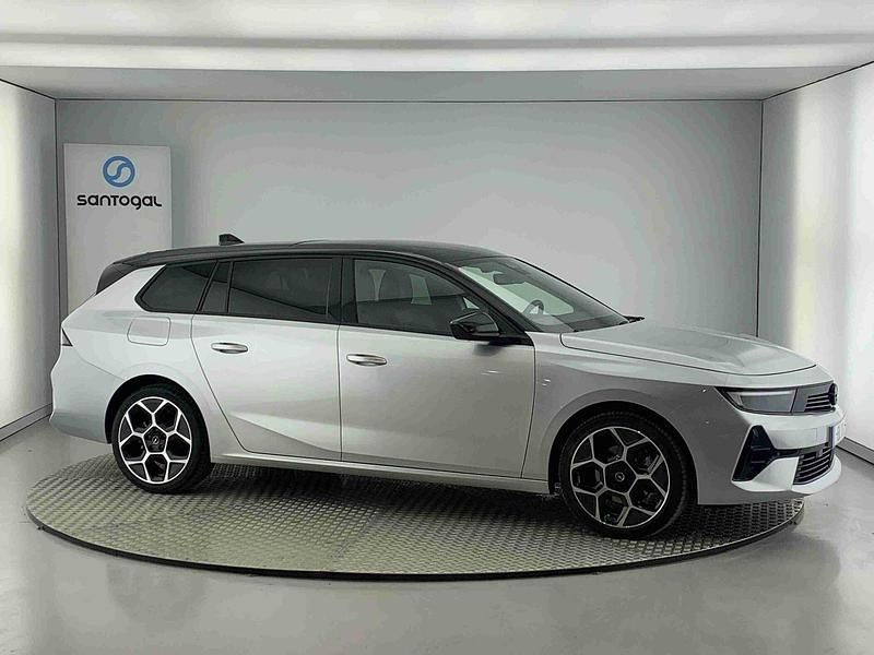 Cinzento Usado 2024 Opel Astra Carrinha | € 24.990 (Preço justo) - Imagem 1/4