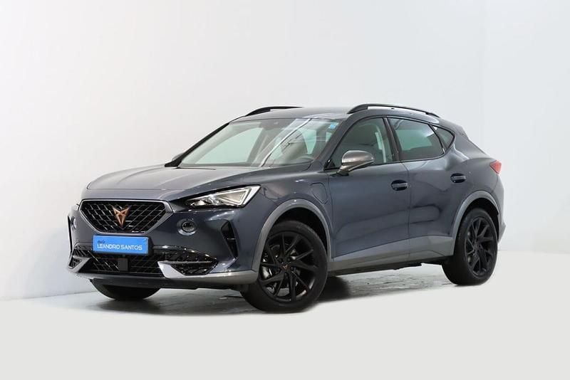 Cinzento Usado 2024 Cupra Formentor SUV | € 32.900 (Preço elevado) - Imagem 1/4