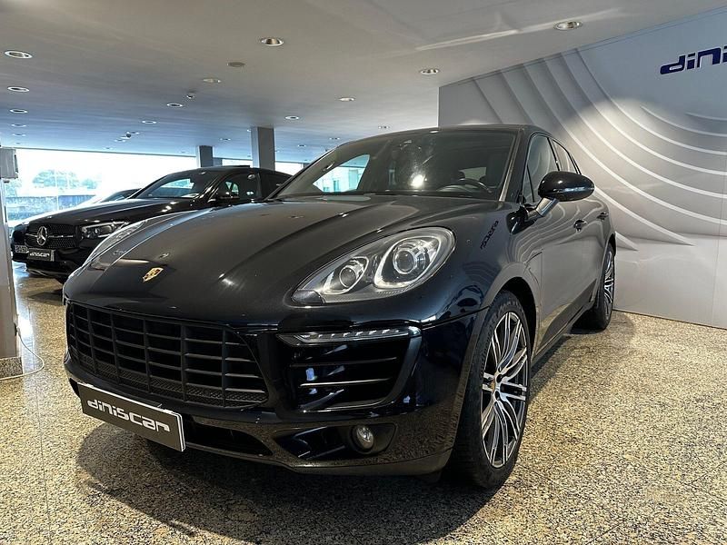 Usado Porsche Macan S 258 HP (189 kW) 2014 Preto SUV