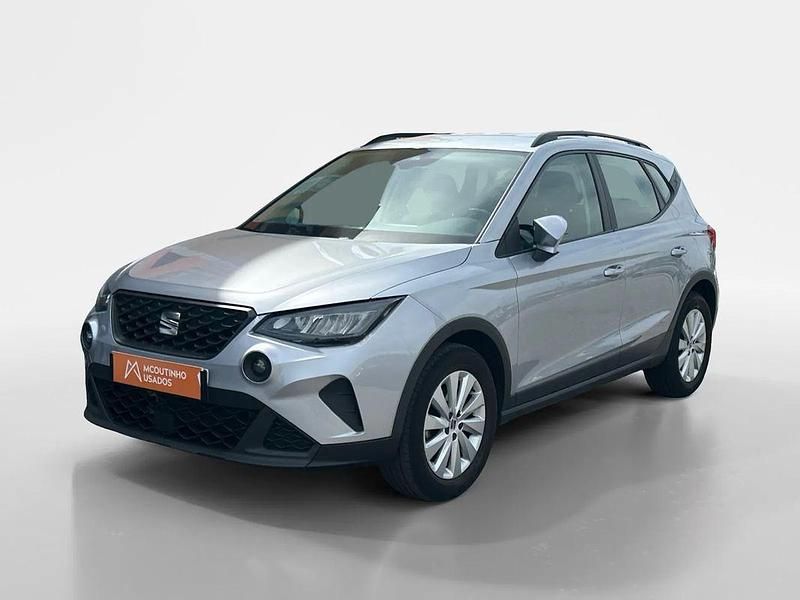 Cinza Usado 2023 Seat Arona Style SUV | € 16.990 (Preço justo) - Imagem 1/4