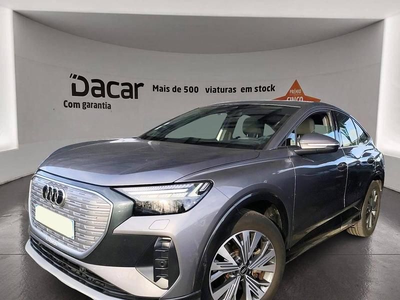 Cinzento Usado 2022 Audi Q4 e-tron SUV | € 35.799 (Super Preço) - Imagem 1/4
