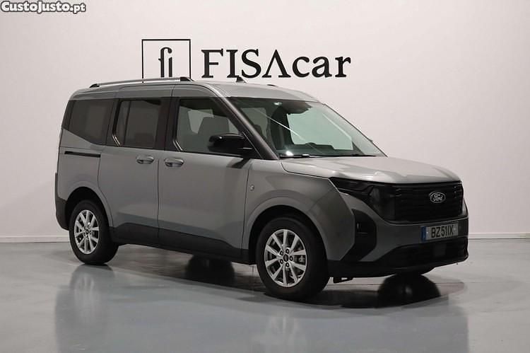 Cinza Usado 2025 Ford Tourneo Titanium Carrinha | € 22.900 - Imagem 1/1