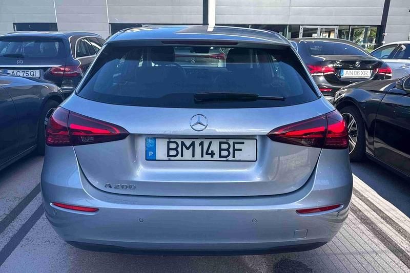 Usado Mercedes 200 163 HP (119 kW) 2024 Outra
