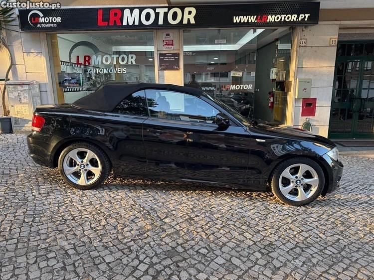 Preto Usado 2012 BMW 118 Coupé Comfort Edition Coupé | € 12.500 - Imagem 1/1