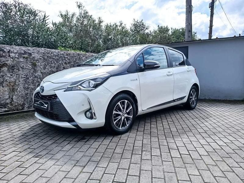 Branco Usado 2019 Toyota Yaris Hybrid | € 18.750 (Preço justo) - Imagem 1/4