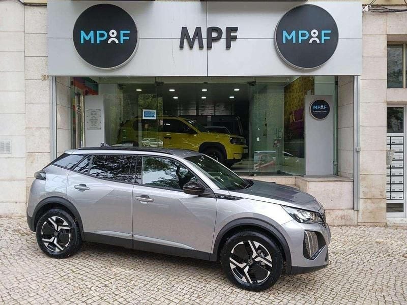 Cinzento Usado 2024 Peugeot e-2008 SUV | € 25.990 (Preço justo) - Imagem 1/4