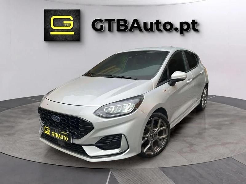 Cinza Usado 2022 Ford Fiesta ST-Line Citadino | € 16.999 (Preço justo) - Imagem 1/4