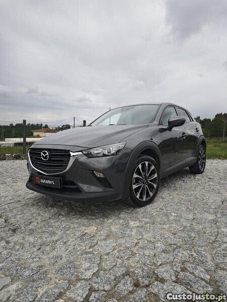 Cinza Usado 2019 Mazda CX-3 Comfort SUV | € 13.990 (Bom preço) - Imagem 1/1