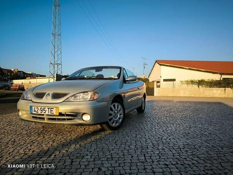 Usado 2002 Renault Mégane II Cabrios | € 3.250 - Imagem 1/4