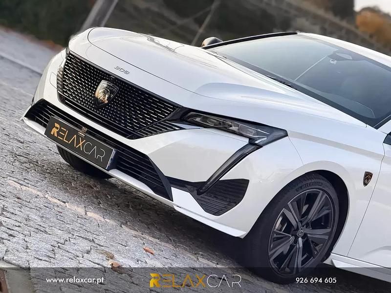 Usado Peugeot 308 GT 224 HP (164 kW) 2021 Branco pérola Sedan