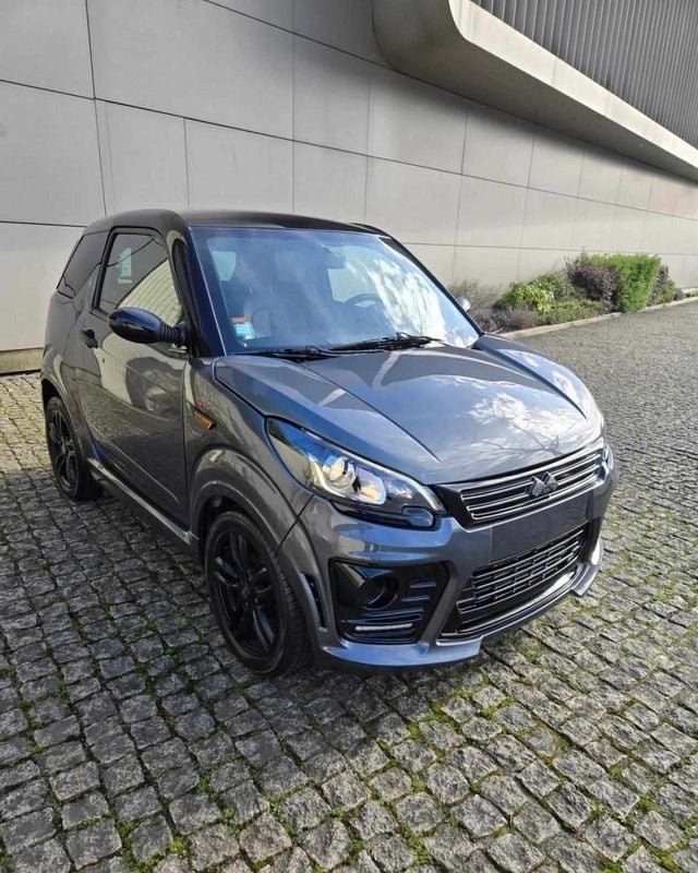 Cinzento Usado 2021 Ligier JS50 Citadino | € 10.000 - Imagem 1/4