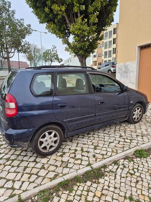 Usado 2001 Mitsubishi Space Star Sedan | € 1.100 - Imagem 1/4