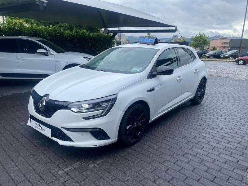 Usado Renault Mégane IV Bose Edition 130 HP (95 kW) 2017 Branco Citadino