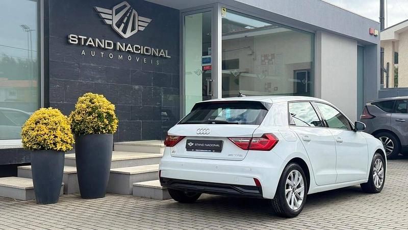 Usado Audi A1 Sportback 95 HP (69 kW) 2023 Branco Citadino