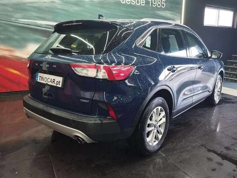 Usado Ford Kuga 225 HP (165 kW) 2022 Azul SUV