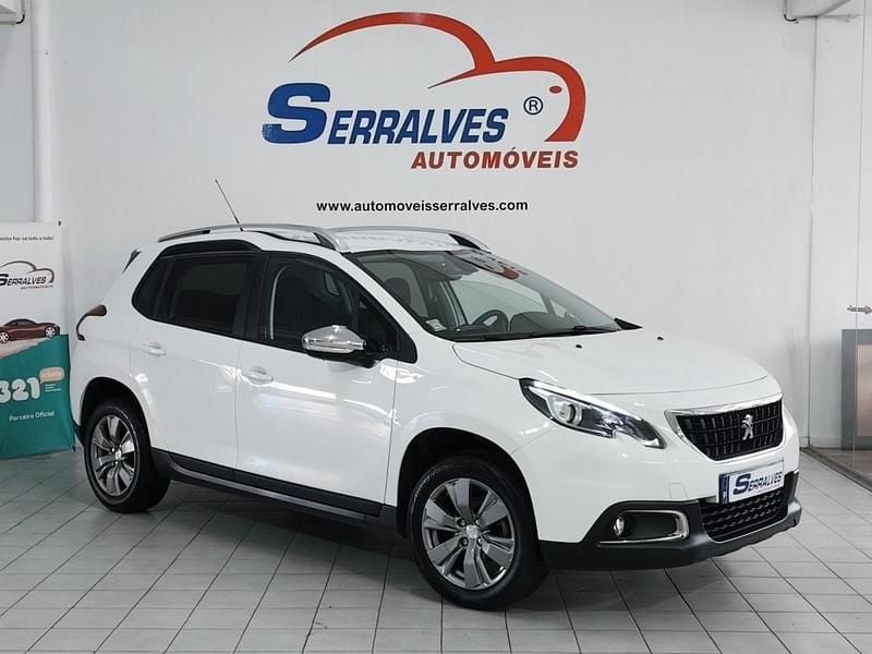 Branco Usado 2019 Peugeot 2008 SUV | € 13.250 (Bom preço) - Imagem 1/4