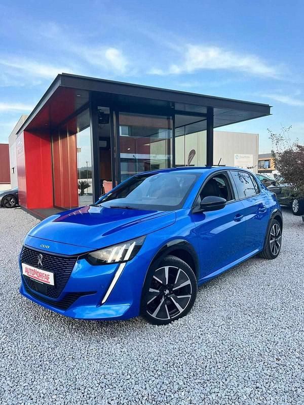 Usado Peugeot e-208 GT-line 100 kW (136 HP) 2021 Azul Citadino