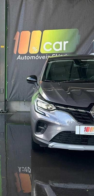 Usado Renault Captur 160 HP (117 kW) 2023 Cinzento SUV