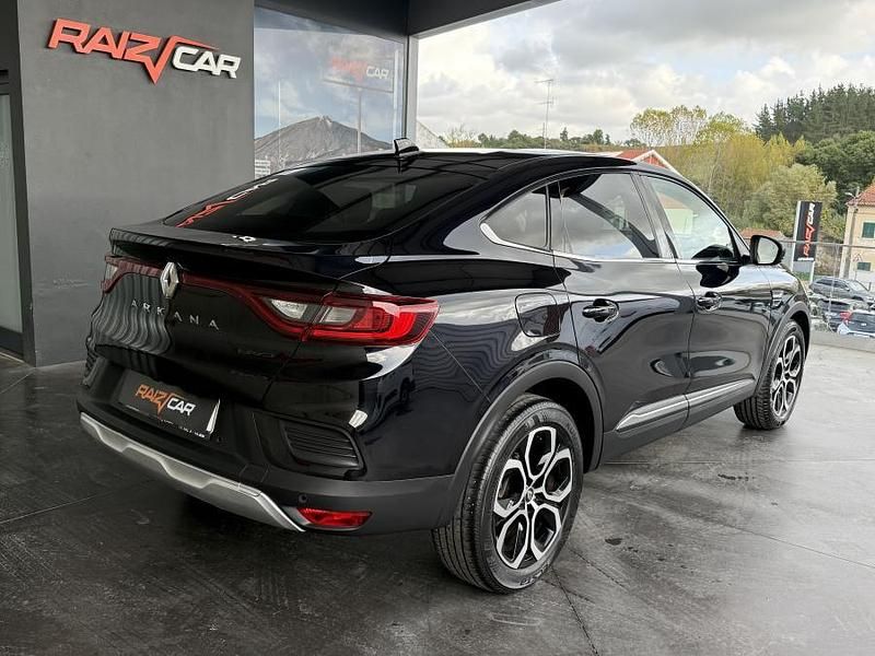 Usado Renault Arkana Techno 140 HP (102 kW) 2023 Preto SUV
