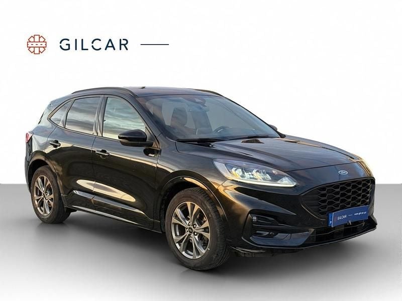 Usado Ford Kuga ST-Line 150 HP (110 kW) 2022 Preto SUV