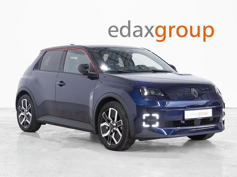 Azul Usado 2025 Renault 5 E-Tech | € 31.340 (Preço justo) - Imagem 1/4