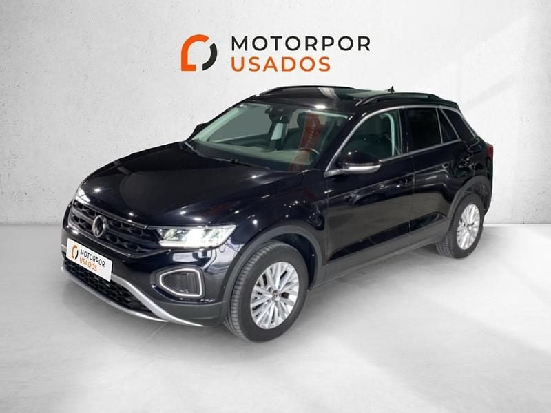 Usado VW T-Roc Life 116 HP (85 kW) 2024 Preto SUV