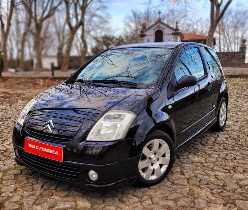 Preto Usado 2008 Citroën C2 VTR Sport Citadino | € 4.400 - Imagem 1/4