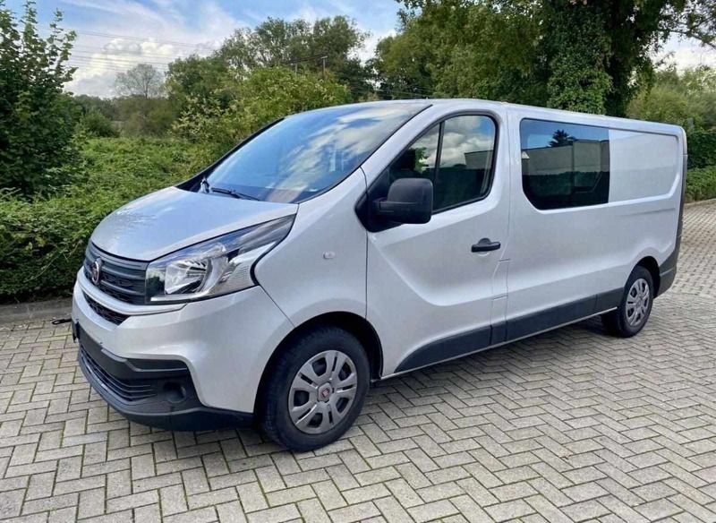 Cinzento Usado 2019 Fiat Talento Van | € 23.900 (Caro) - Imagem 1/4