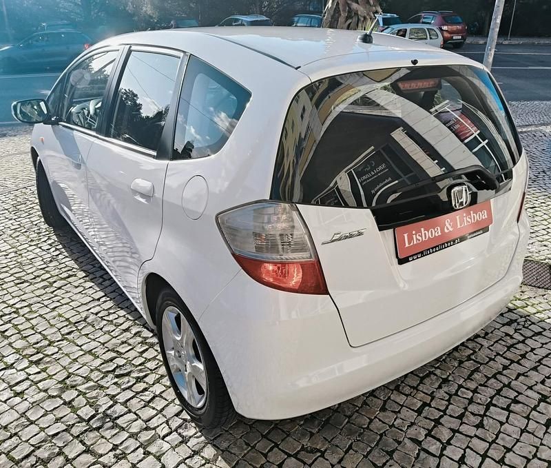 Usado Honda Jazz Elegance 90 HP (66 kW) 2010 Branco Citadino