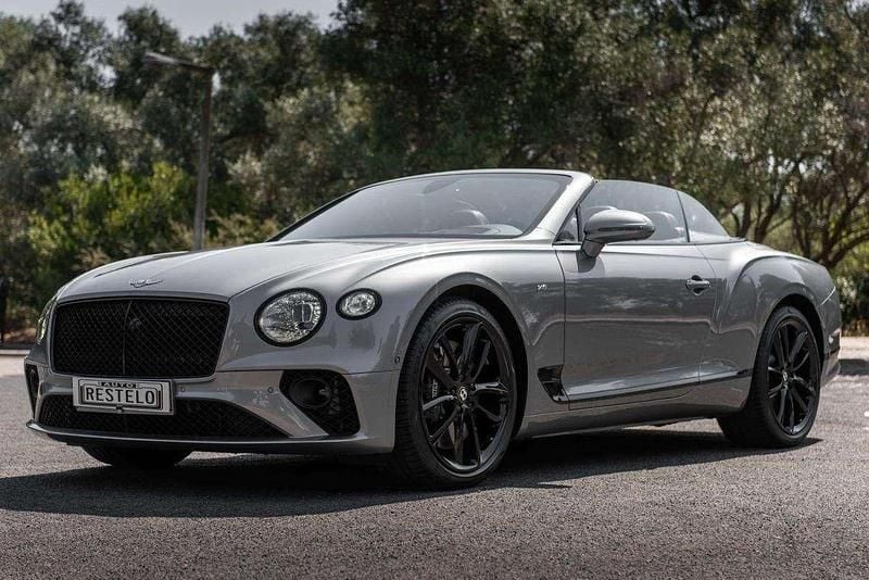 Usado Bentley Continental 550 HP (404 kW) 2021 Cinzento Sedan