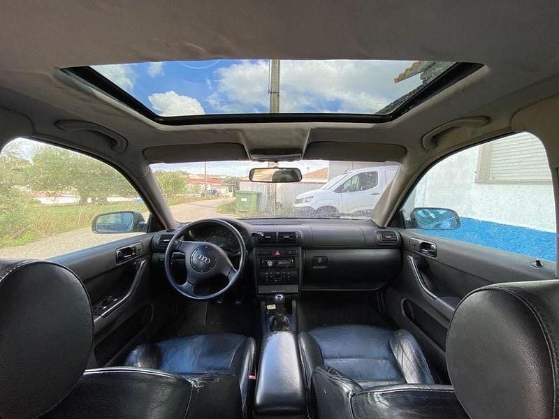 Usado 2000 Audi A3 Sport Sedan | € 3.500 - Imagem 1/4