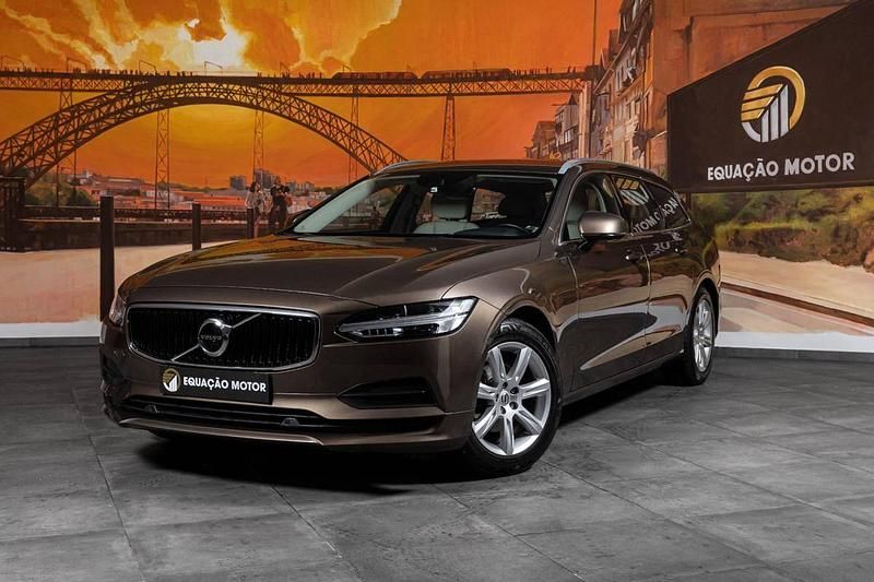 Outra Usado 2018 Volvo V90 Momentum Carrinha | € 23.900 (Bom preço) - Imagem 1/4