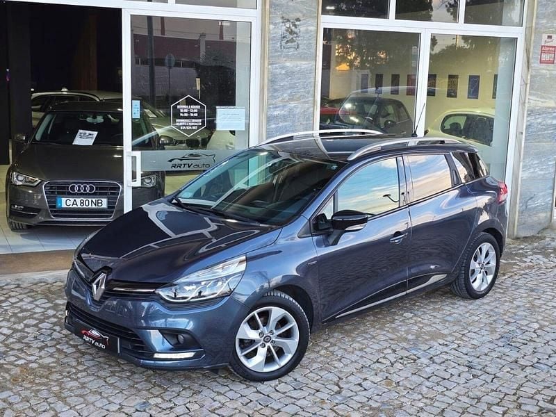 Cinza Usado 2018 Renault Clio GrandTour LIMITED Carrinha | € 11.450 (Preço justo) - Imagem 1/4