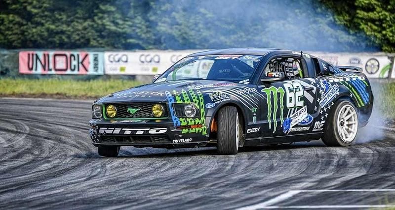 Usado Ford Mustang 507 HP (372 kW) 2007 Preto Citadino