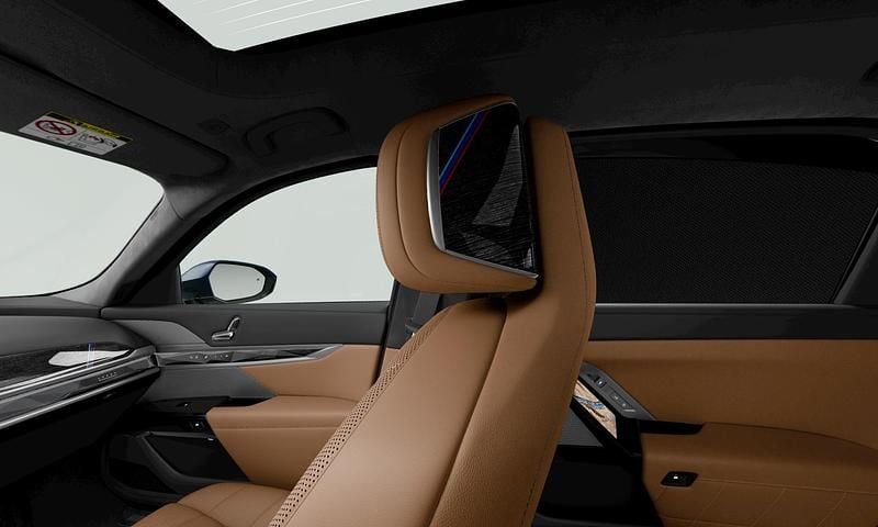 Usado BMW 750e Shadowline 489 HP (359 kW) 2025 Sedan