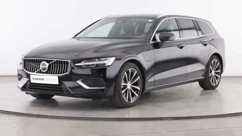 Preto Usado 2024 Volvo V60 Core Carrinha | € 46.000 (Preço justo) - Imagem 1/4