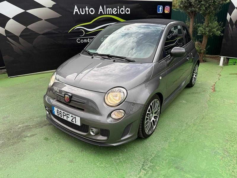 Usado Abarth 595C 180 HP (132 kW) 2014 Cinzento Cabrios