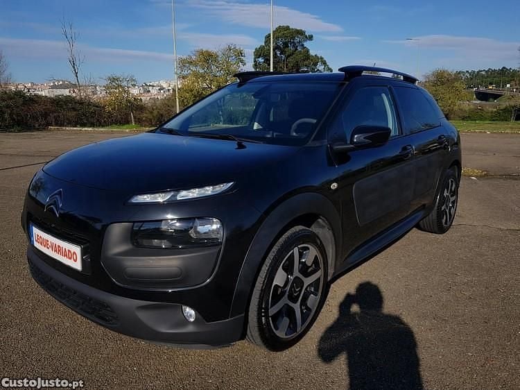 Preto Usado 2015 Citroën C4 SUV | € 12.350 (Bom preço) - Imagem 1/1