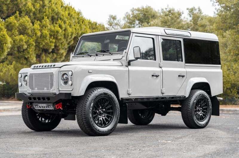 Cinza Usado 2001 Land Rover Defender SUV | € 98.500 - Imagem 1/4