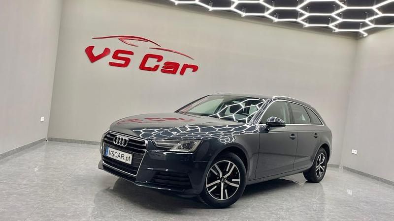 Usado Audi A4 150 HP (110 kW) 2016 Azul Carrinha