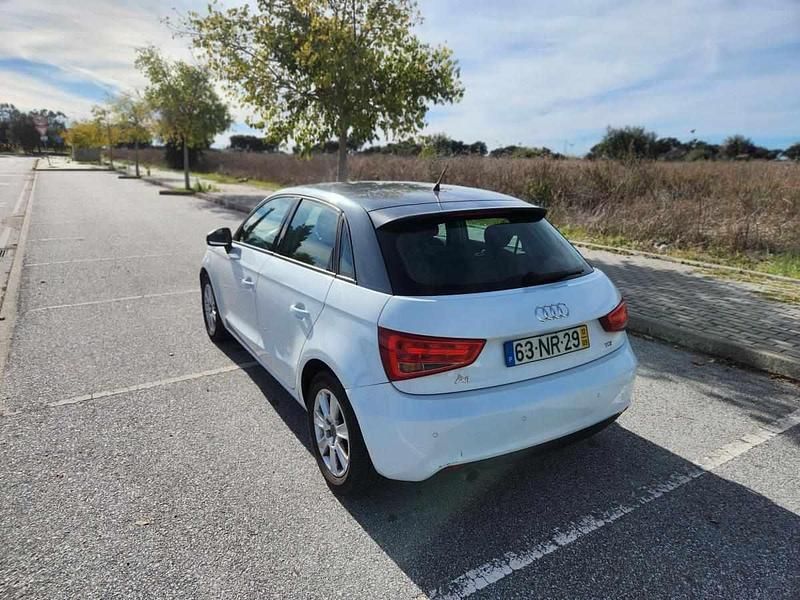 Usado Audi A1 90 HP (66 kW) 2012 Branco Citadino