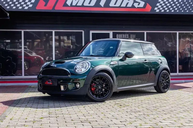 Verde Usado 2012 Mini Cooper SD Citadino | € 11.999 - Imagem 1/4