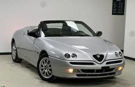 Cinza Usado 2004 Alfa Romeo Spider Cabrios | € 8.999 - Imagem 1/4