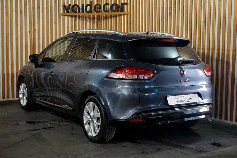 Usado Renault Clio IV 90 HP (66 kW) 2019 Cinzento Carrinha