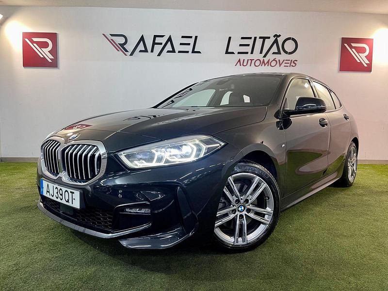 Preto Usado 2021 BMW 116 Citadino | € 23.850 (Preço justo) - Imagem 1/4