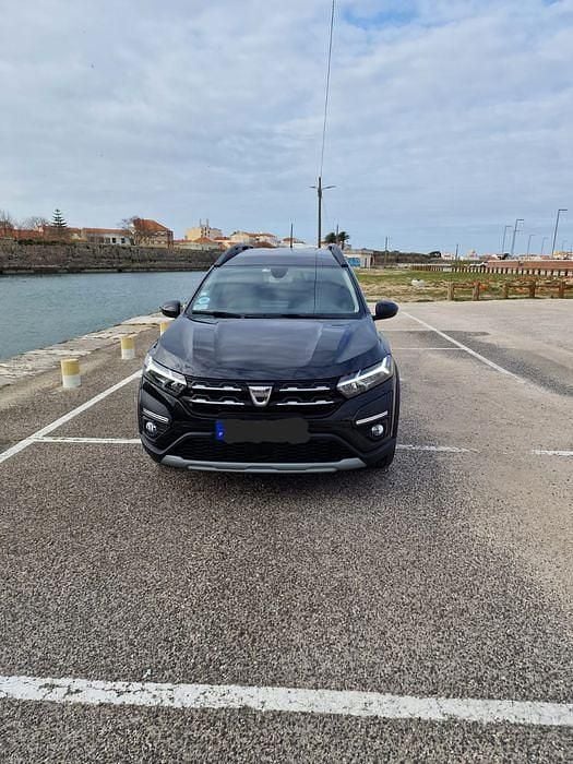 Usado 2023 Dacia Jogger Monovolume | € 12.650 - Imagem 1/4