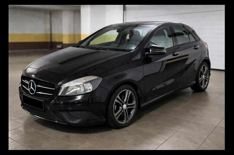 Usado Mercedes A180 109 HP (80 kW) 2013 Preto Citadino