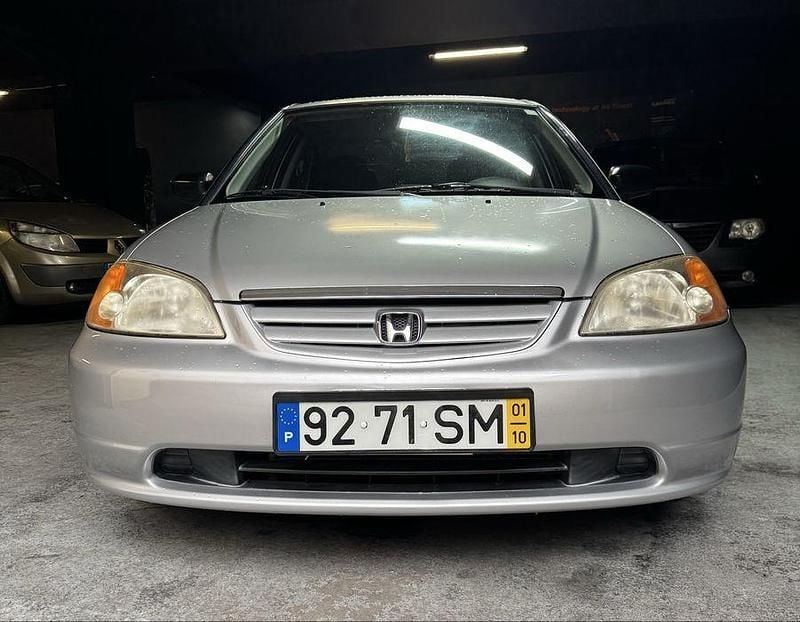Usado Honda Civic LS 90 HP (66 kW) 2001 Sedan